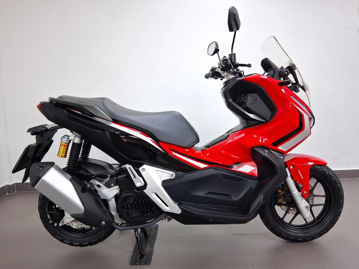 HONDA ADV 150