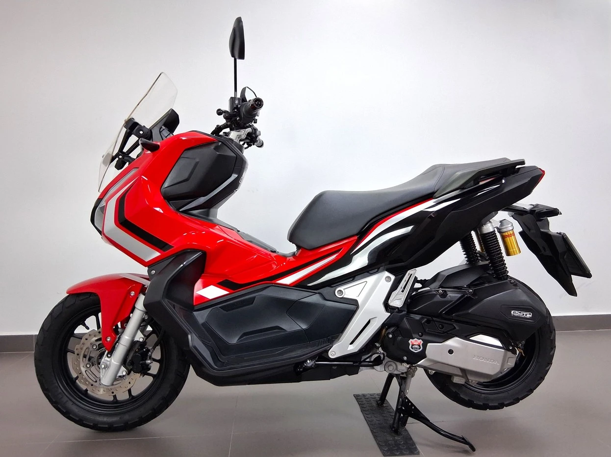 HONDA ADV 150