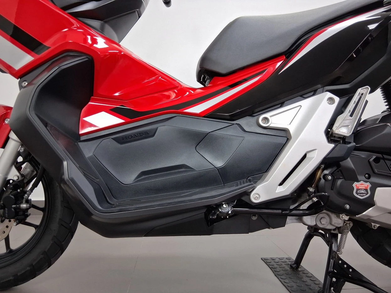 HONDA ADV 150