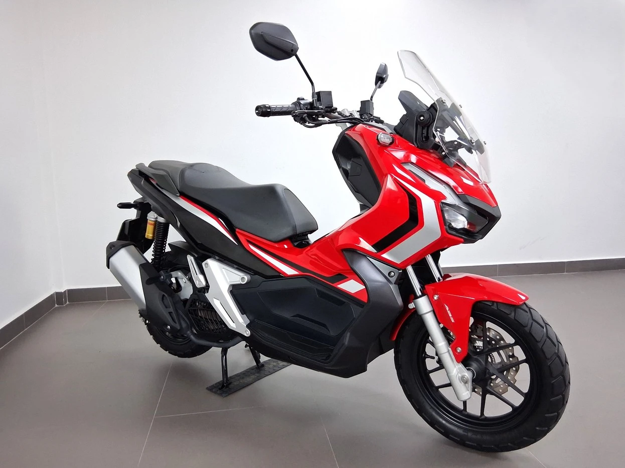HONDA ADV 150