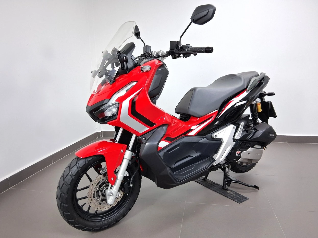 HONDA ADV 150