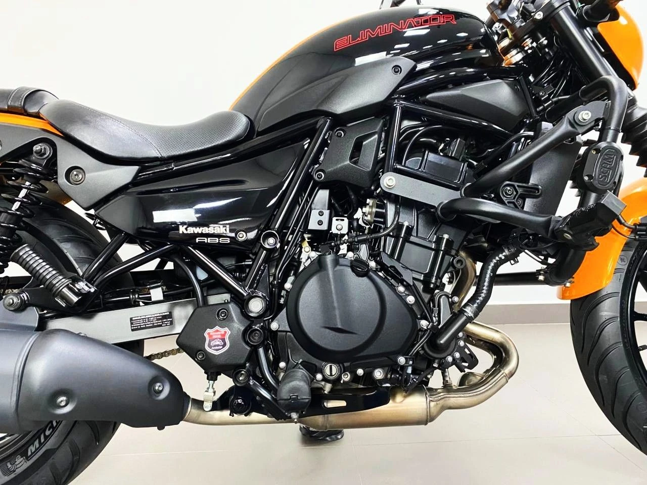 KAWASAKI ELIMINATOR 500 SE