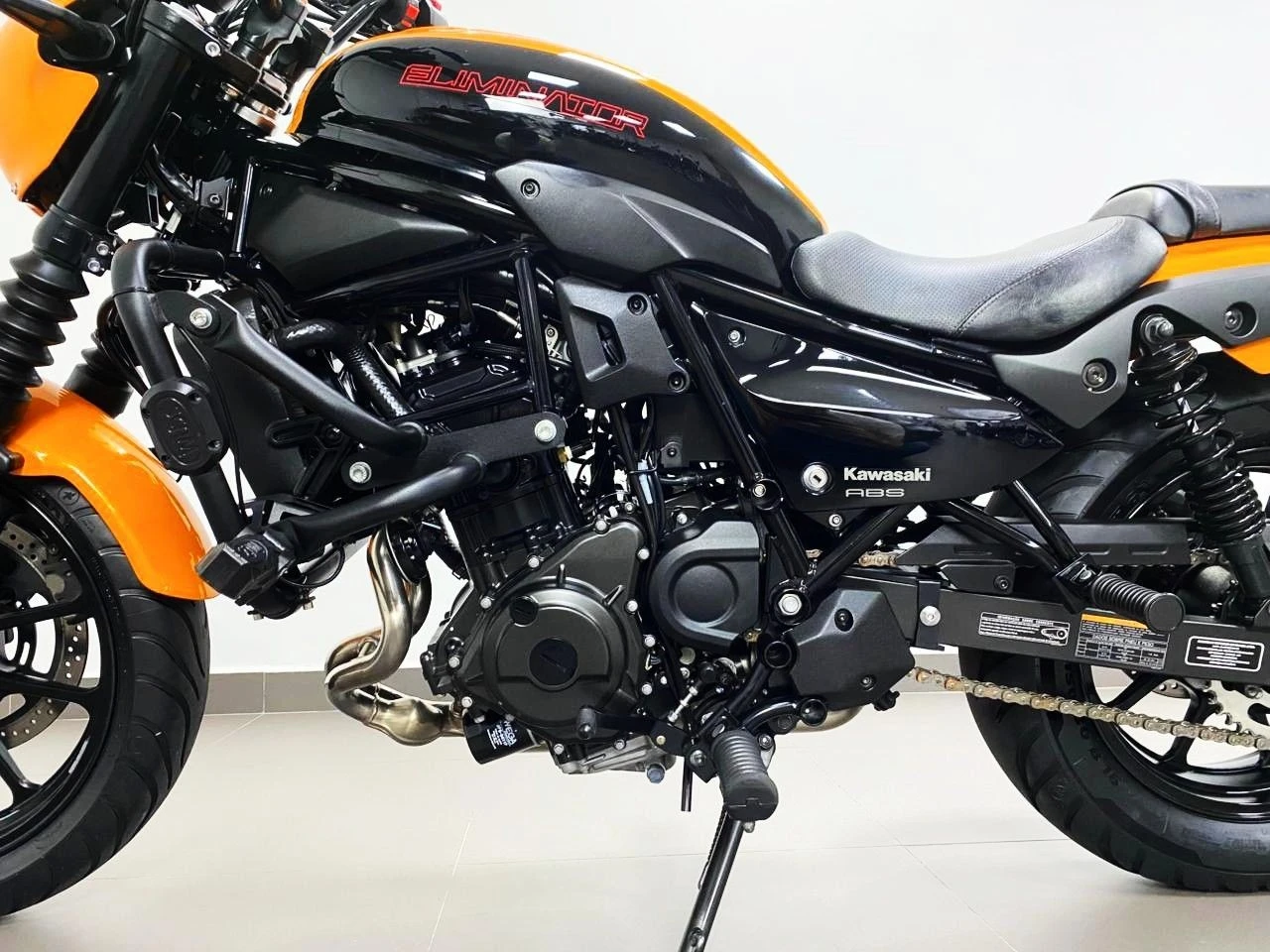 KAWASAKI ELIMINATOR 500 SE