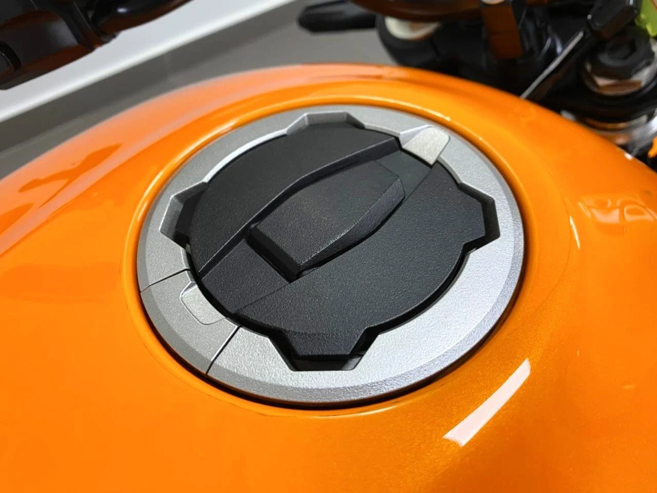 KAWASAKI ELIMINATOR 500 SE