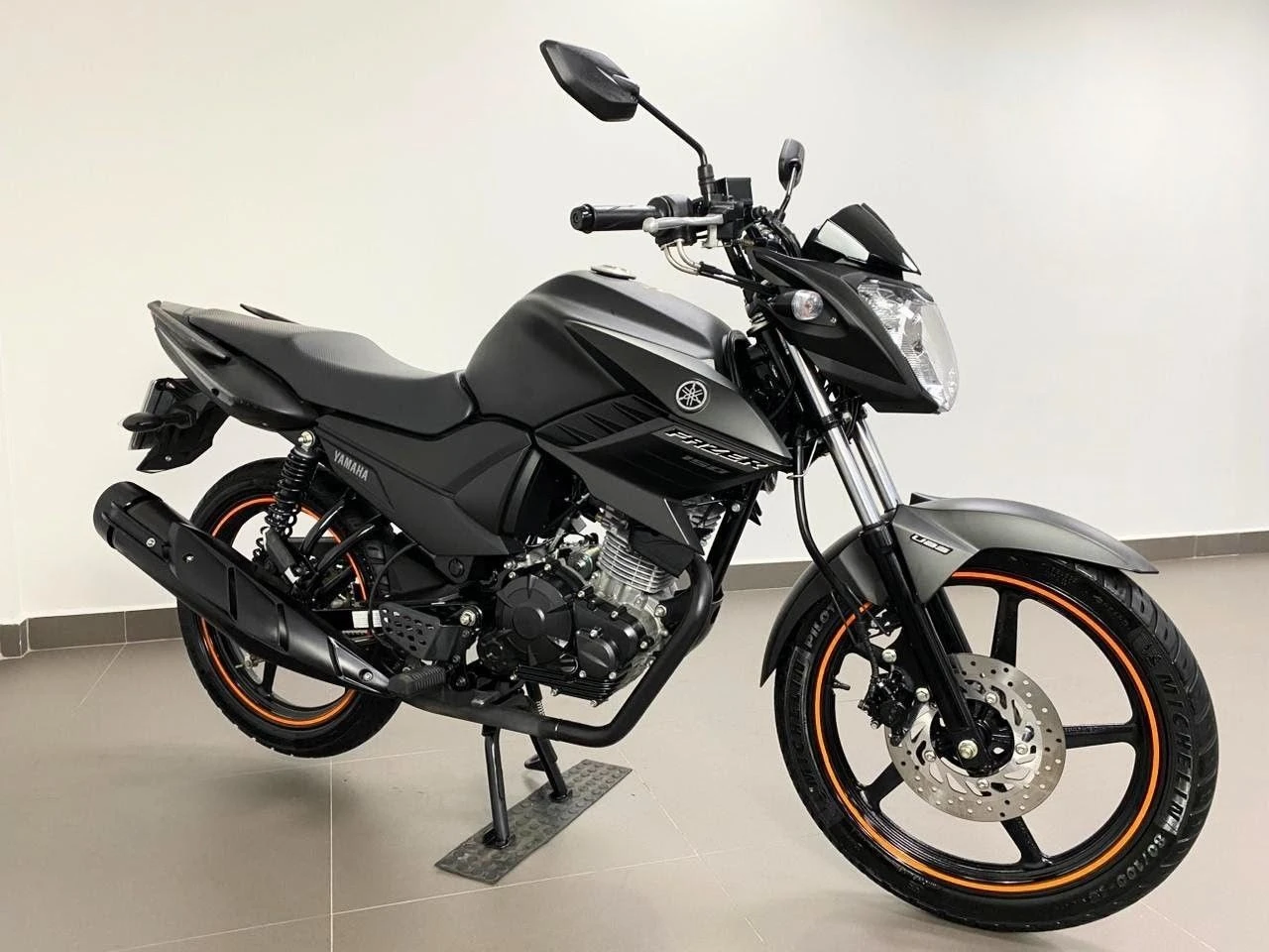 YAMAHA FAZER YS 150 SED