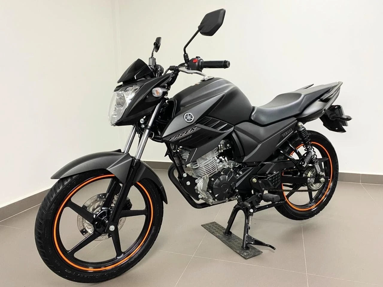 YAMAHA FAZER YS 150 SED