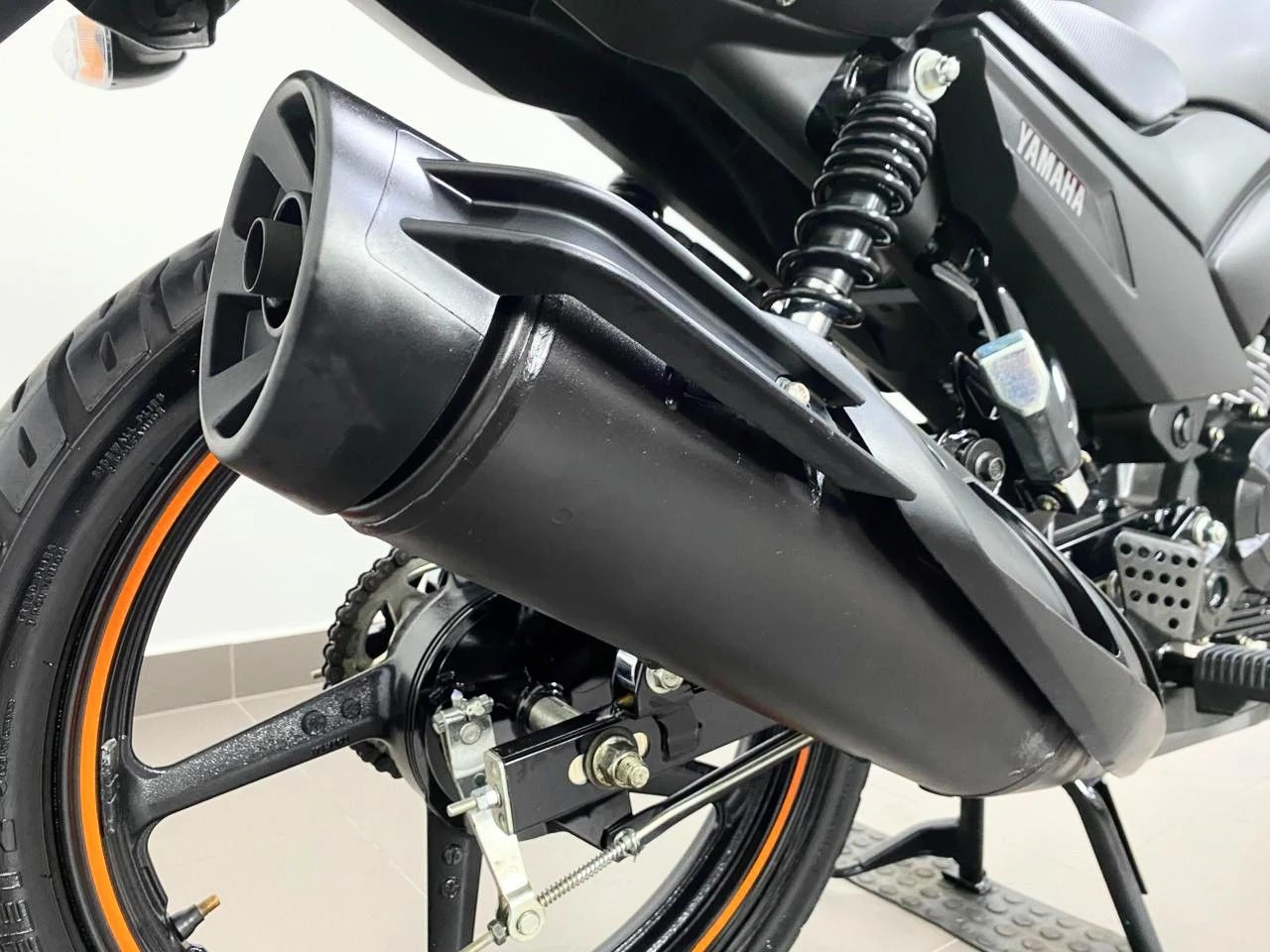 YAMAHA FAZER YS 150 SED