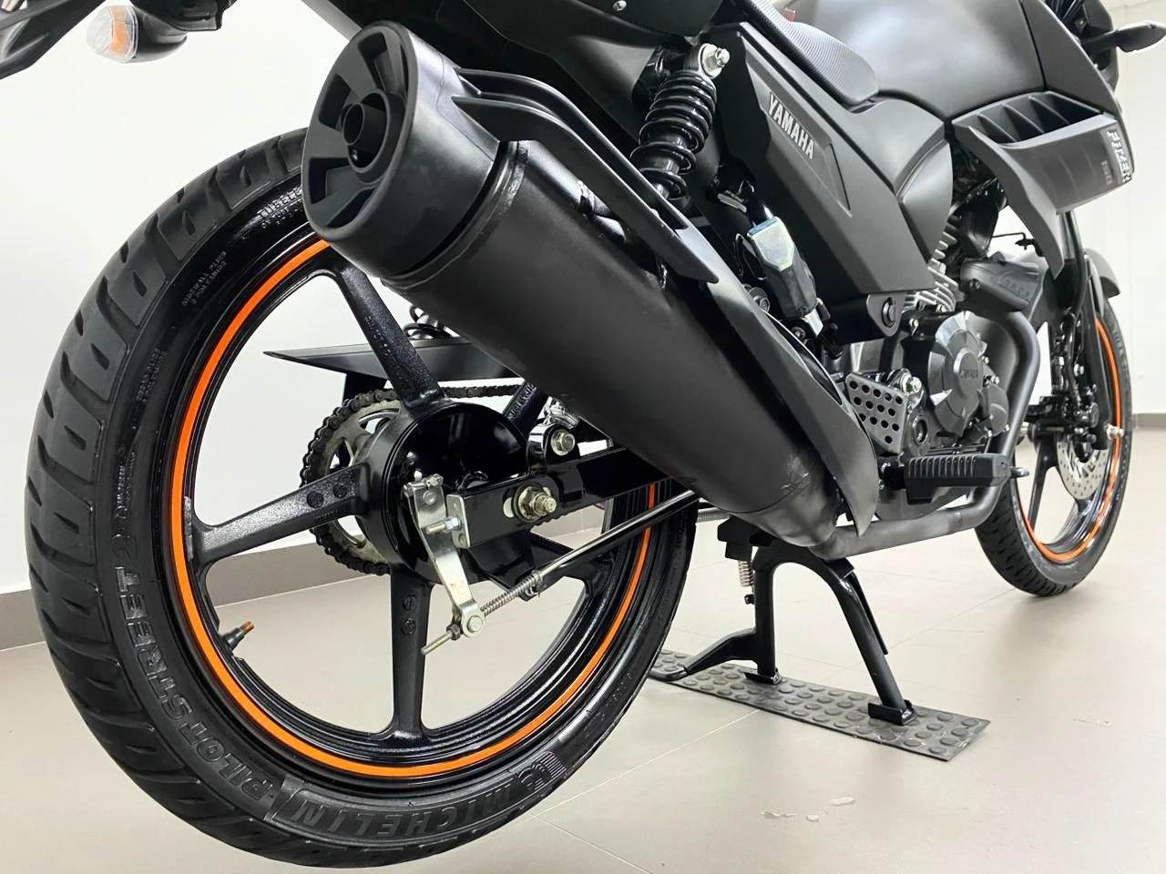 YAMAHA FAZER YS 150 SED