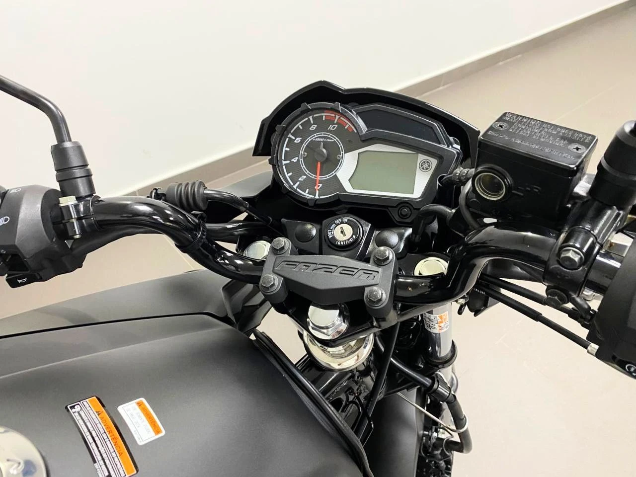 YAMAHA FAZER YS 150 SED