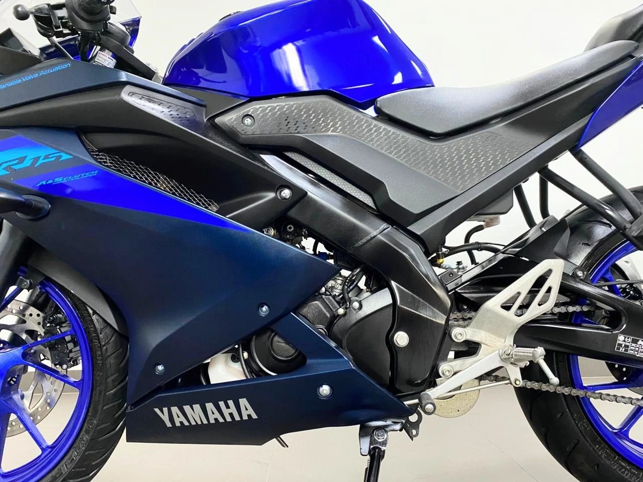 YAMAHA YZF R15