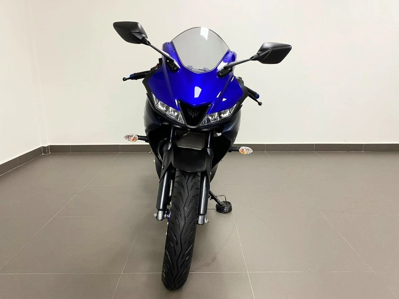 YAMAHA YZF R15