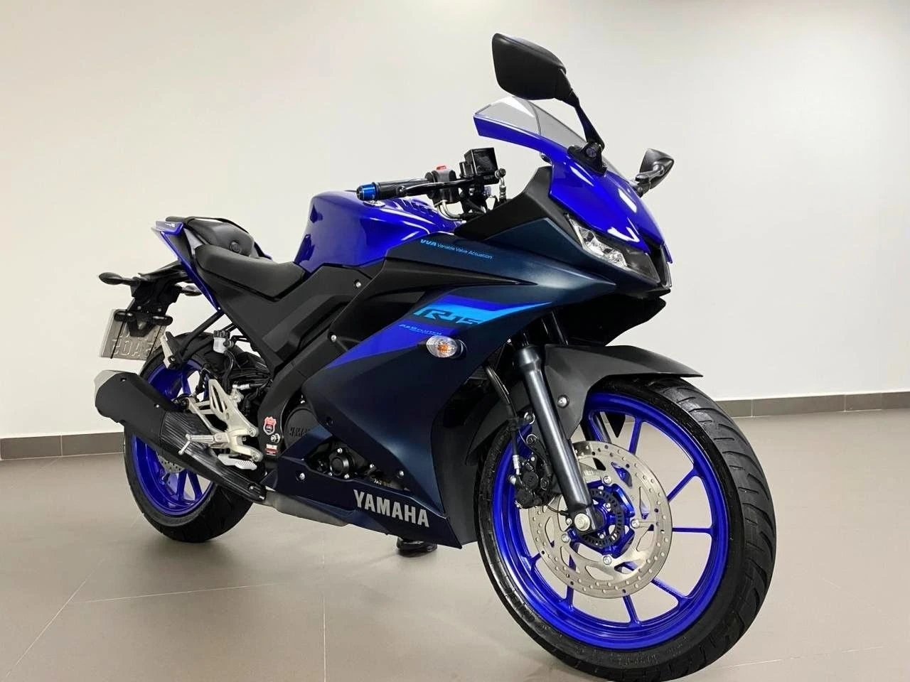 YAMAHA YZF R15