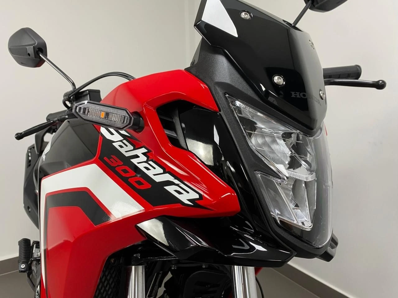 HONDA XRE 300 SAHARA RALLY