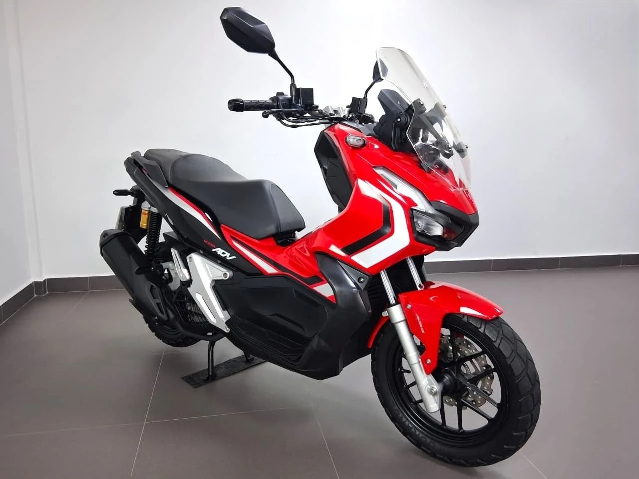 HONDA ADV 150