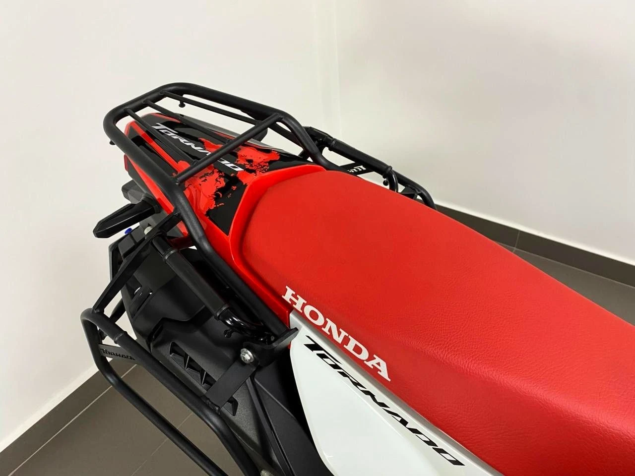 HONDA XR 300L TORNADO