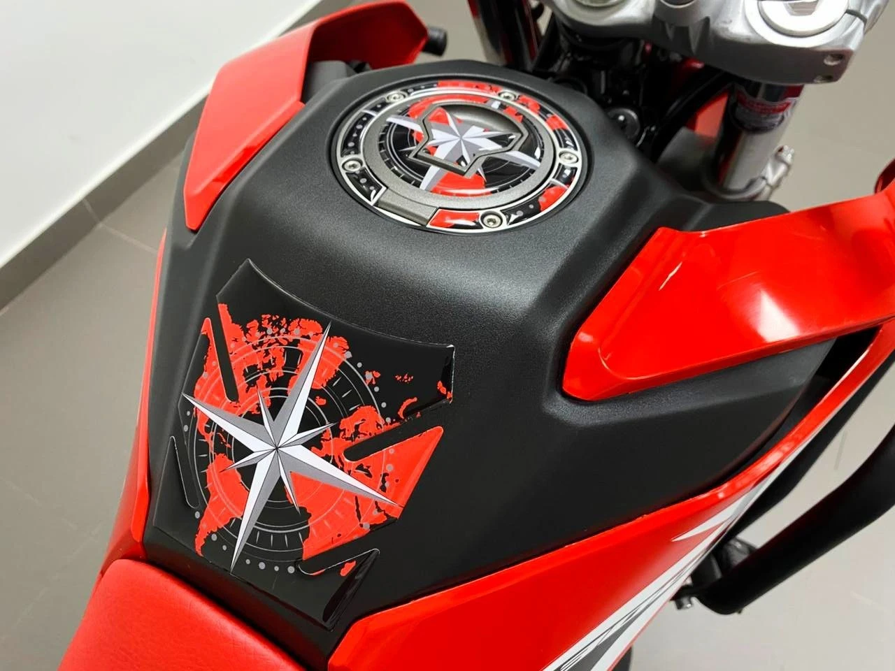 HONDA XR 300L TORNADO