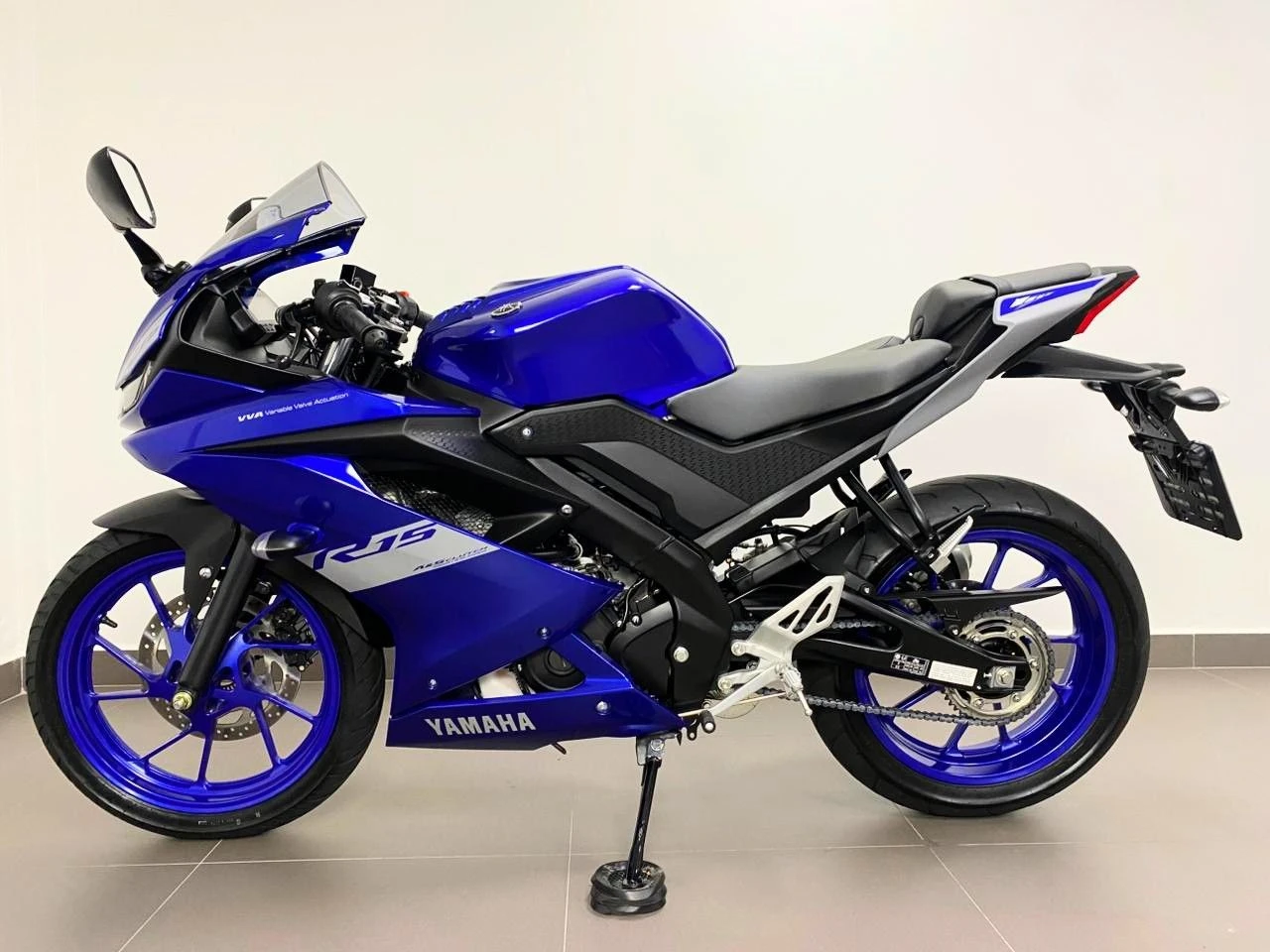 YAMAHA YZF R15