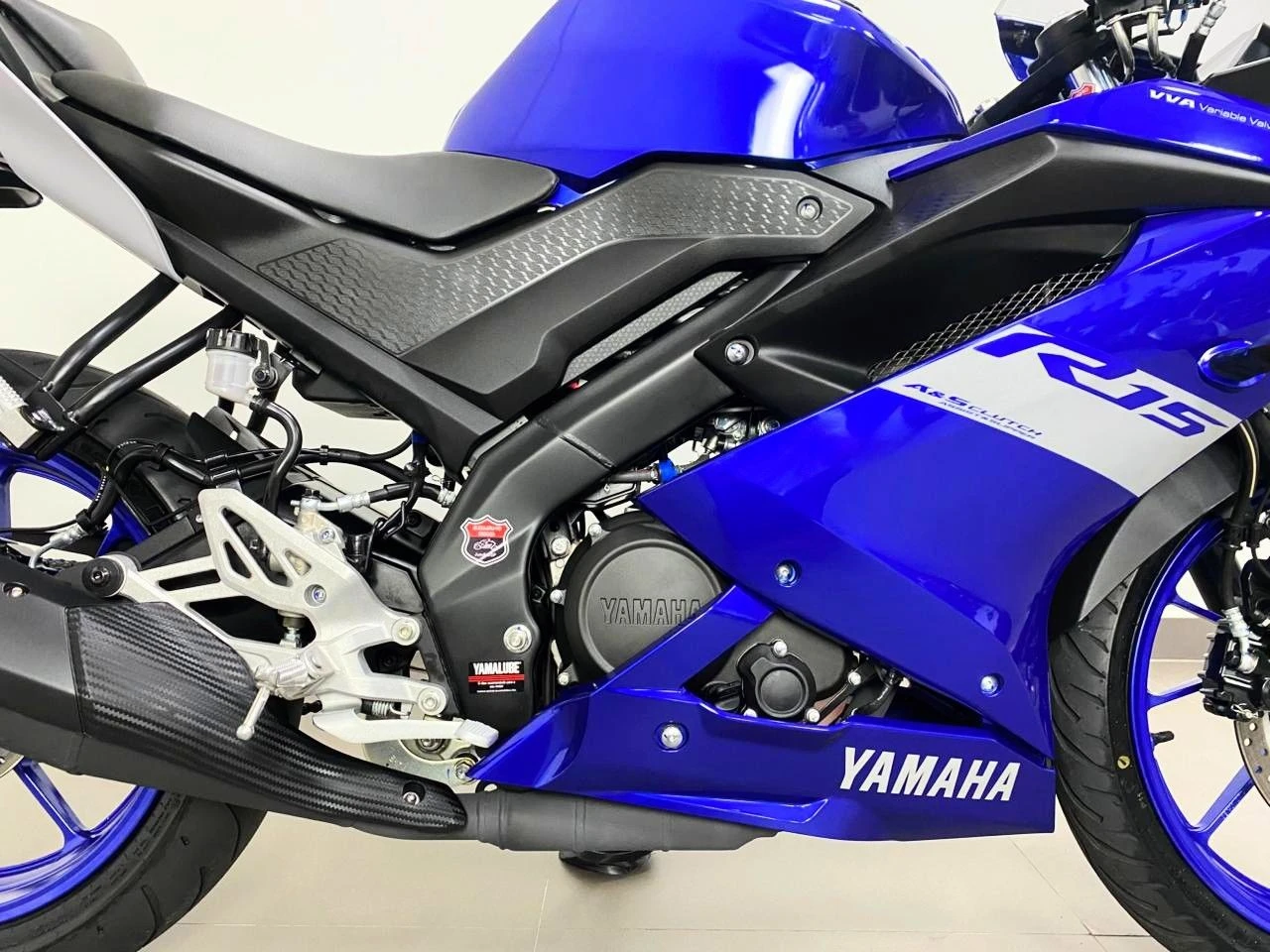 YAMAHA YZF R15