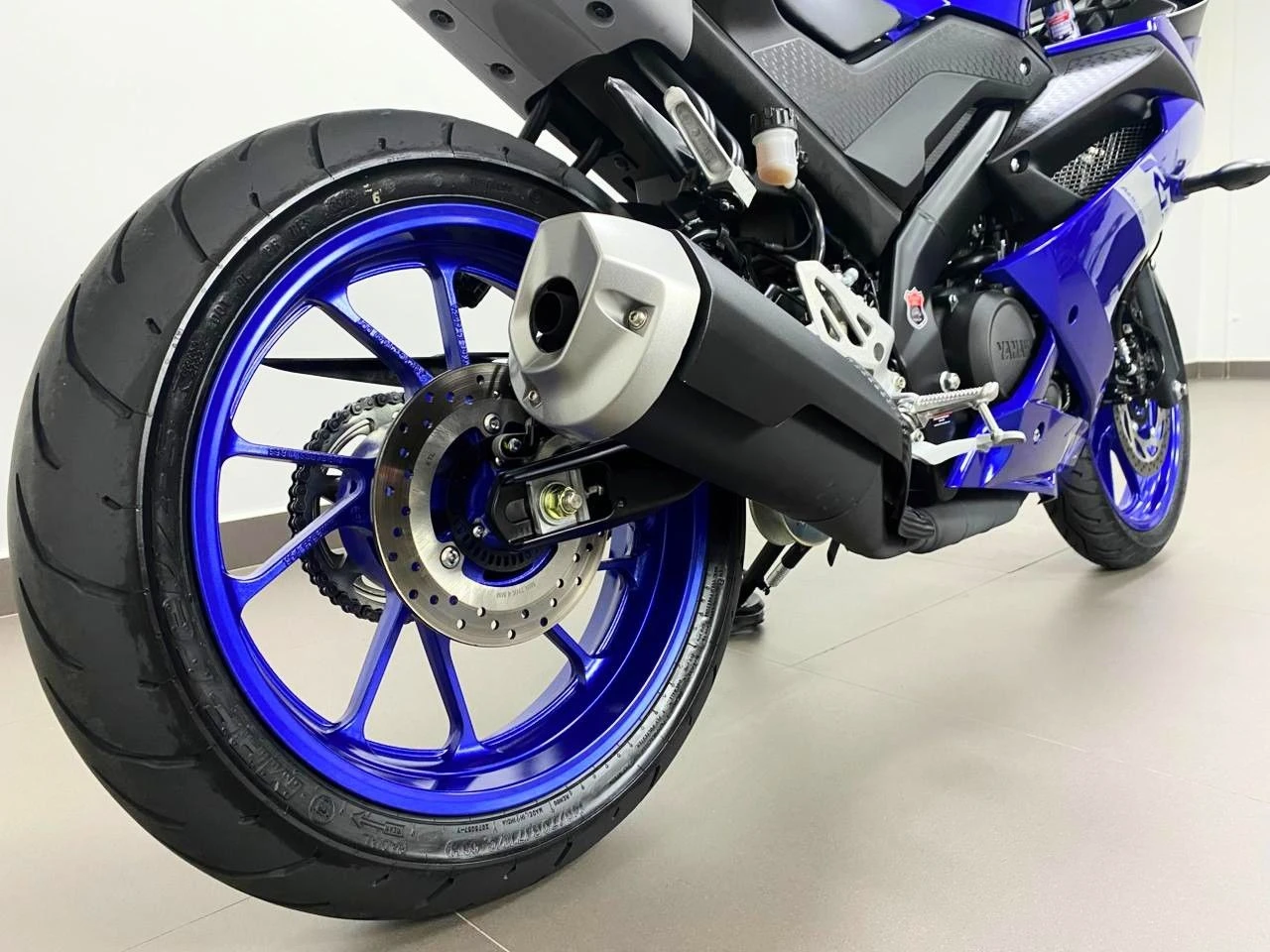 YAMAHA YZF R15