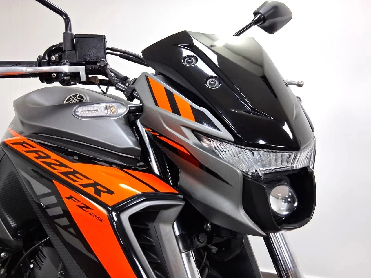 YAMAHA FZ25 FAZER ABS