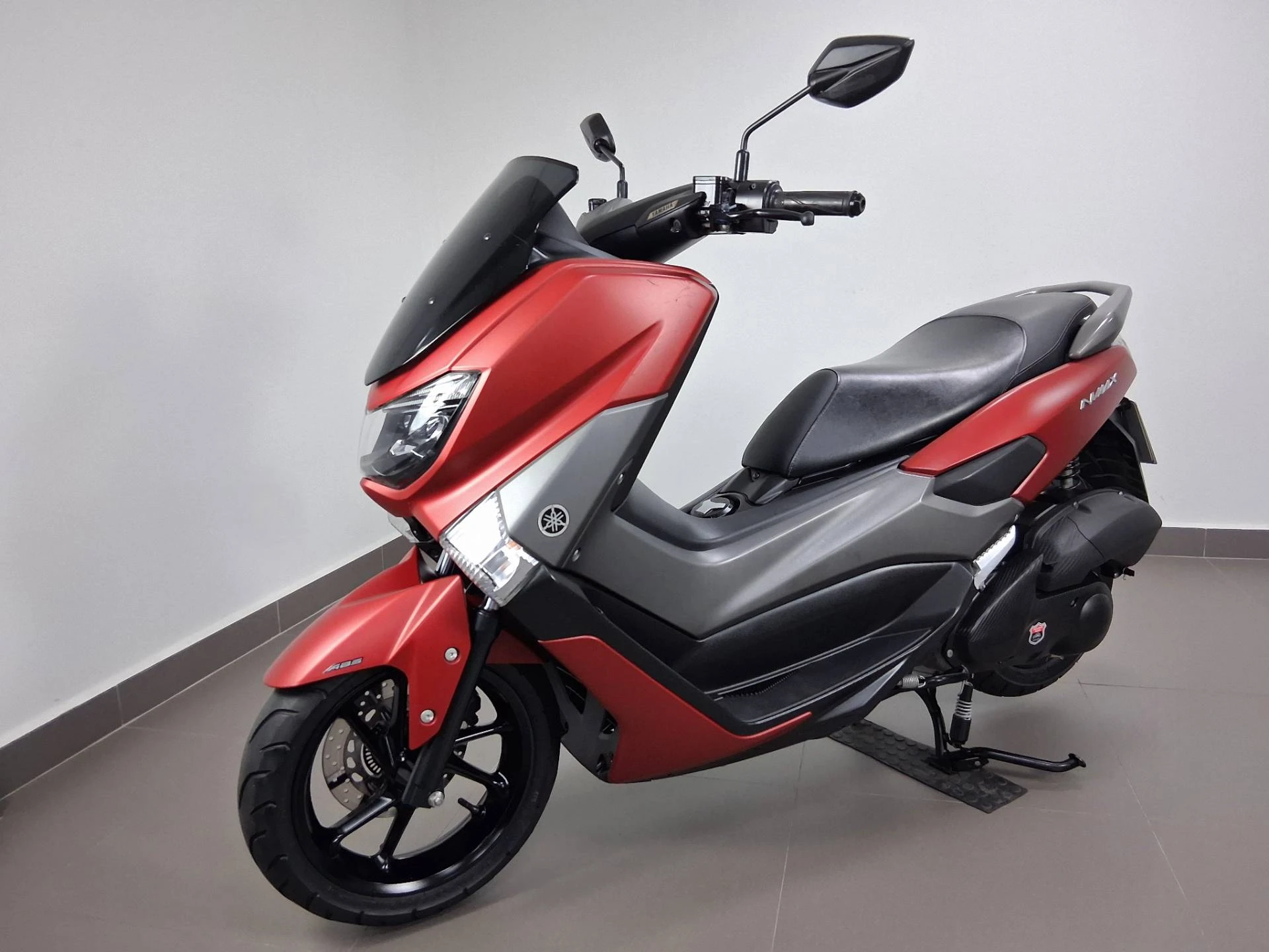 YAMAHA NMAX 160 ABS