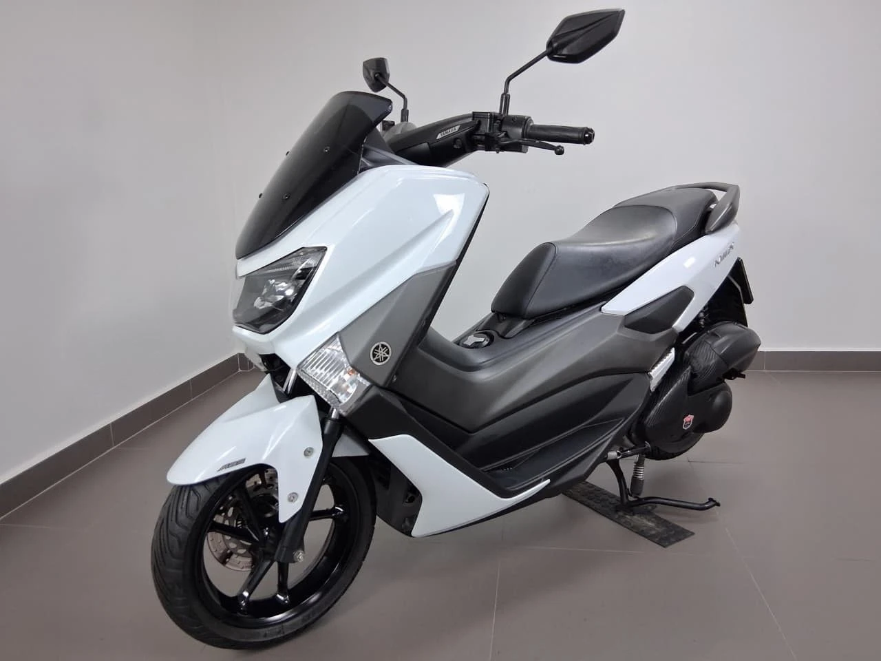 YAMAHA NMAX 160 ABS