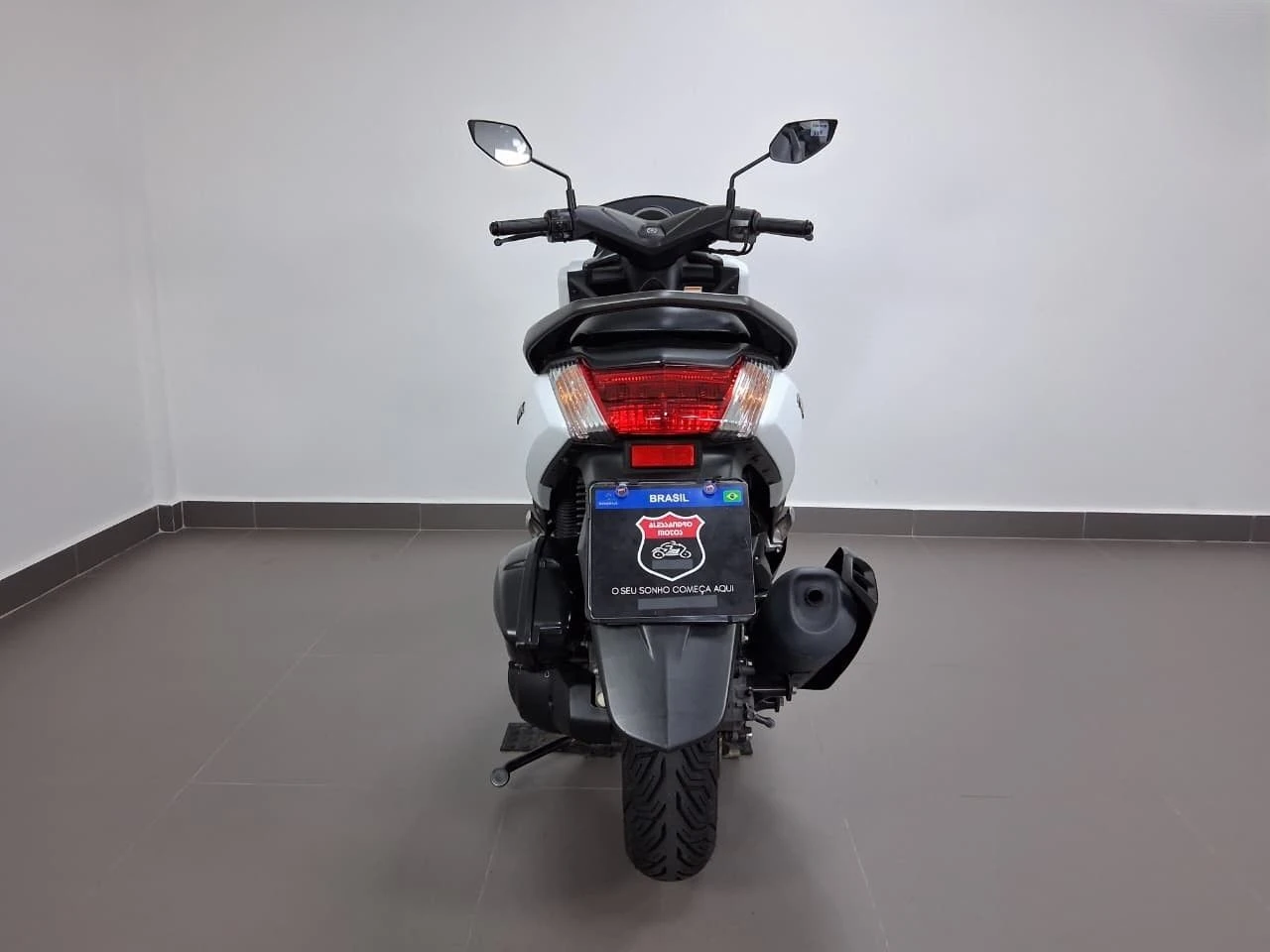 YAMAHA NMAX 160 ABS