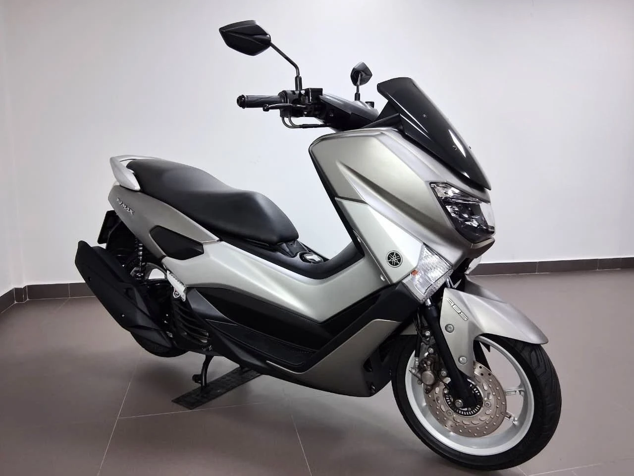 YAMAHA NMAX 160 ABS