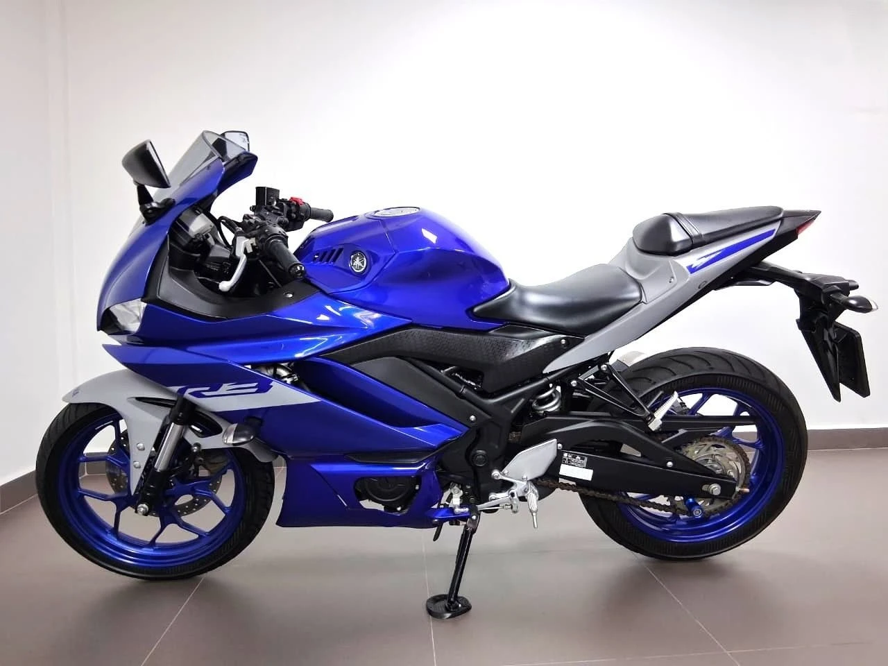 YAMAHA YZF R3 ABS