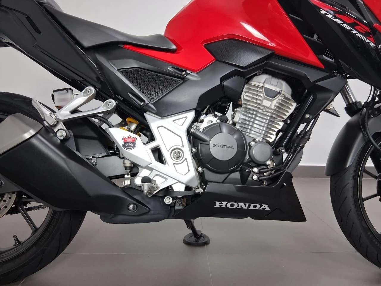 HONDA CB 300F TWISTER ABS