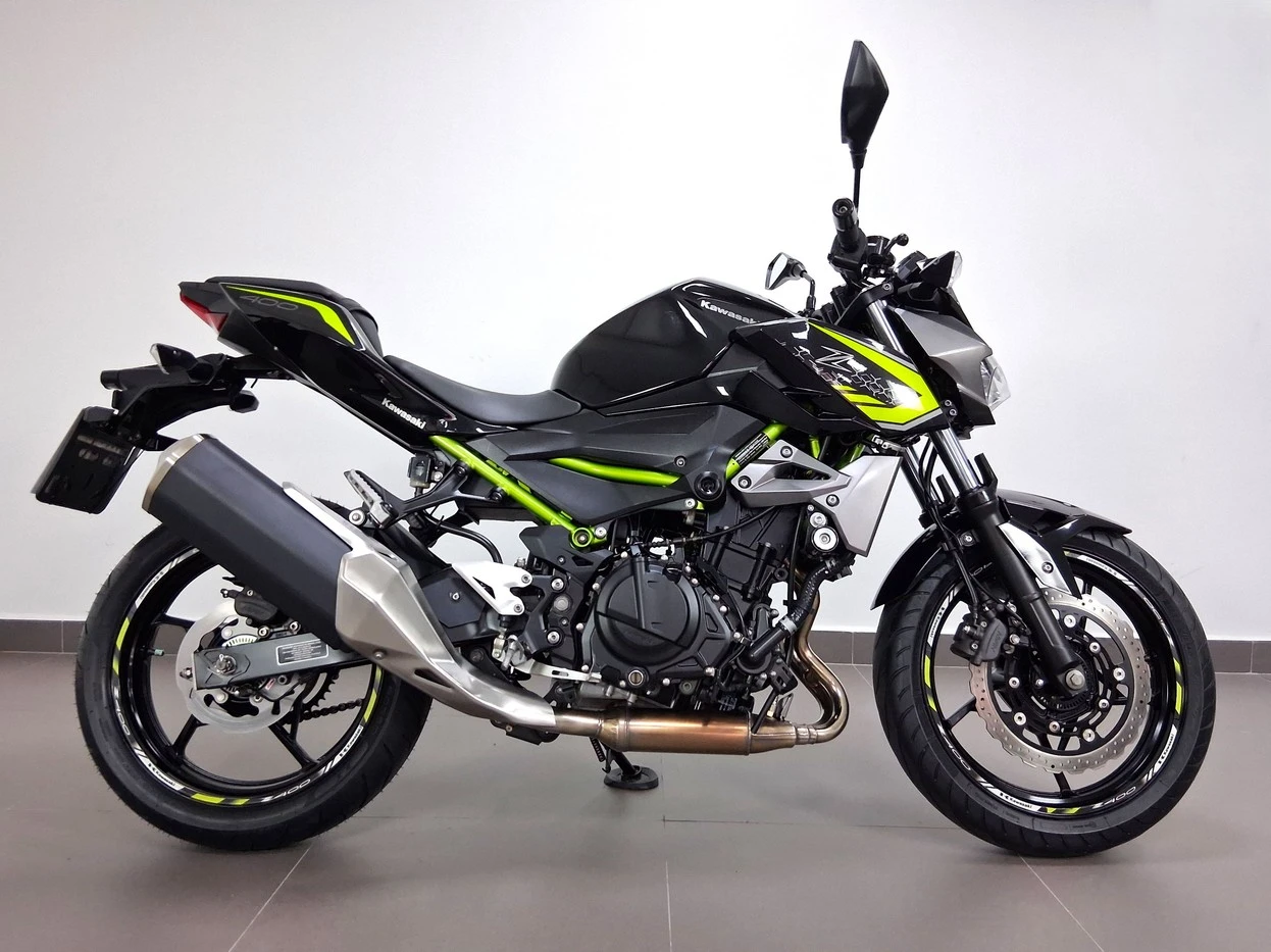 KAWASAKI Z400