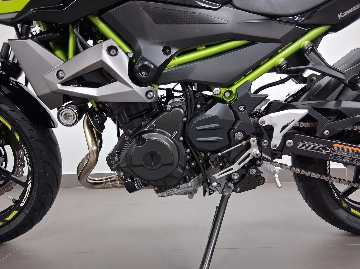 KAWASAKI Z400