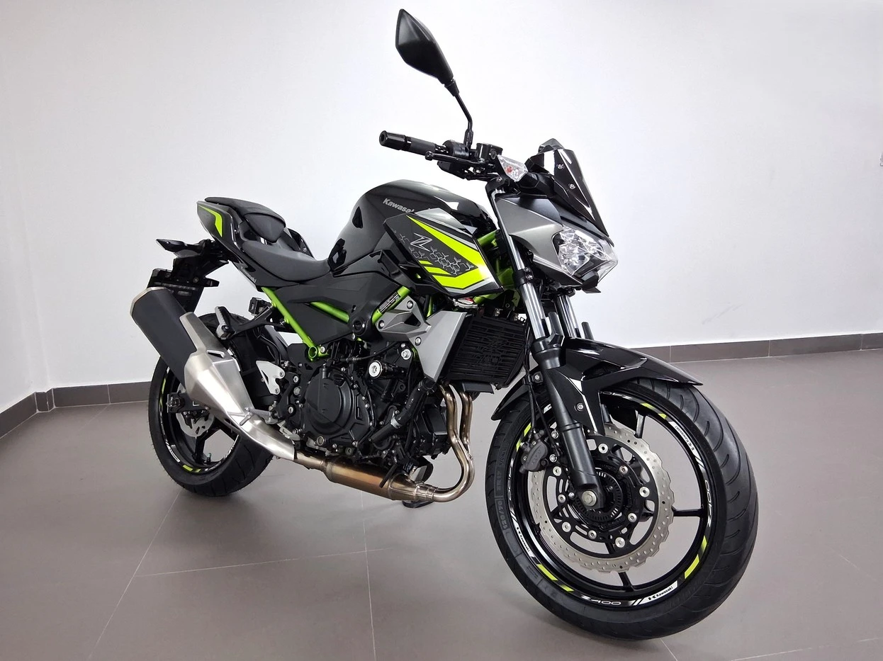 KAWASAKI Z400