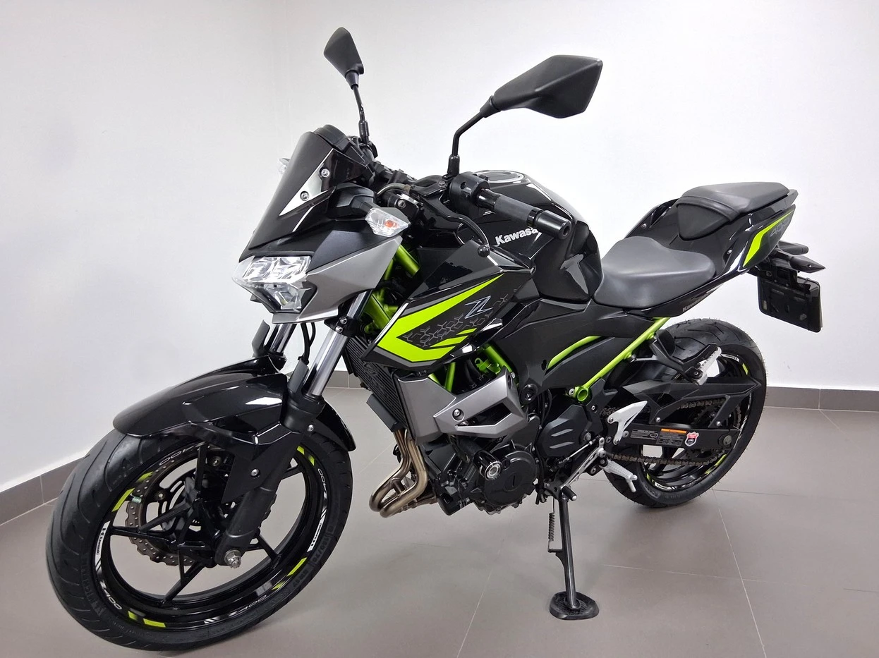 KAWASAKI Z400