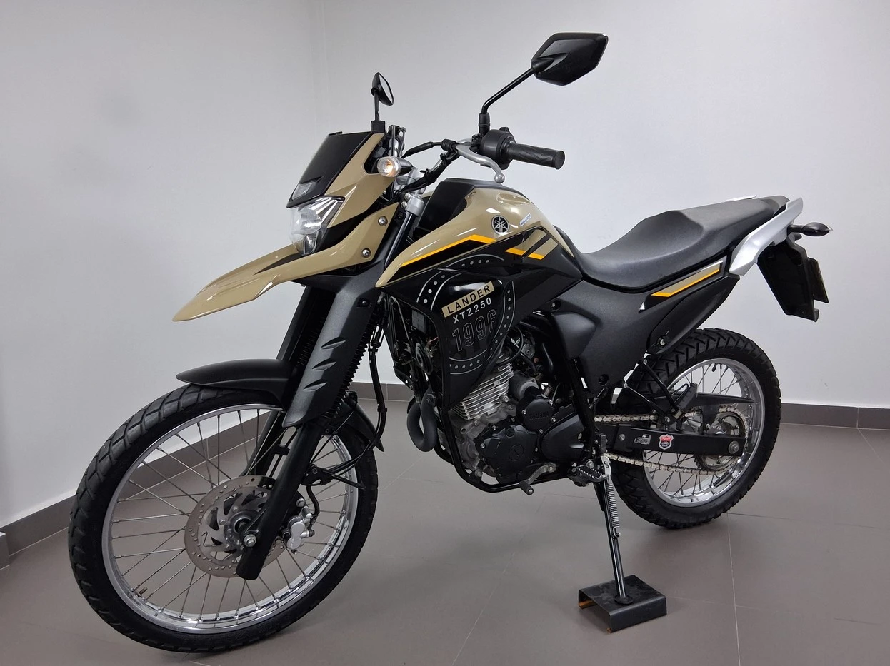 YAMAHA XTZ 250 LANDER CONNECTED