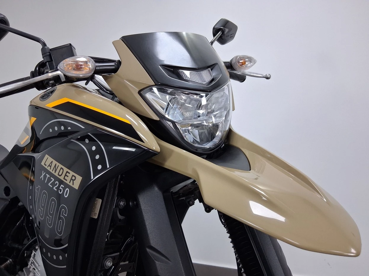 YAMAHA XTZ 250 LANDER CONNECTED