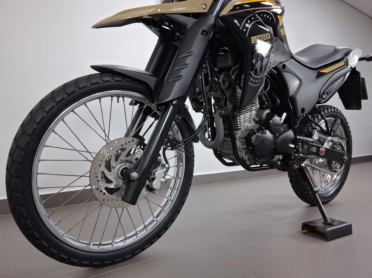 YAMAHA XTZ 250 LANDER CONNECTED