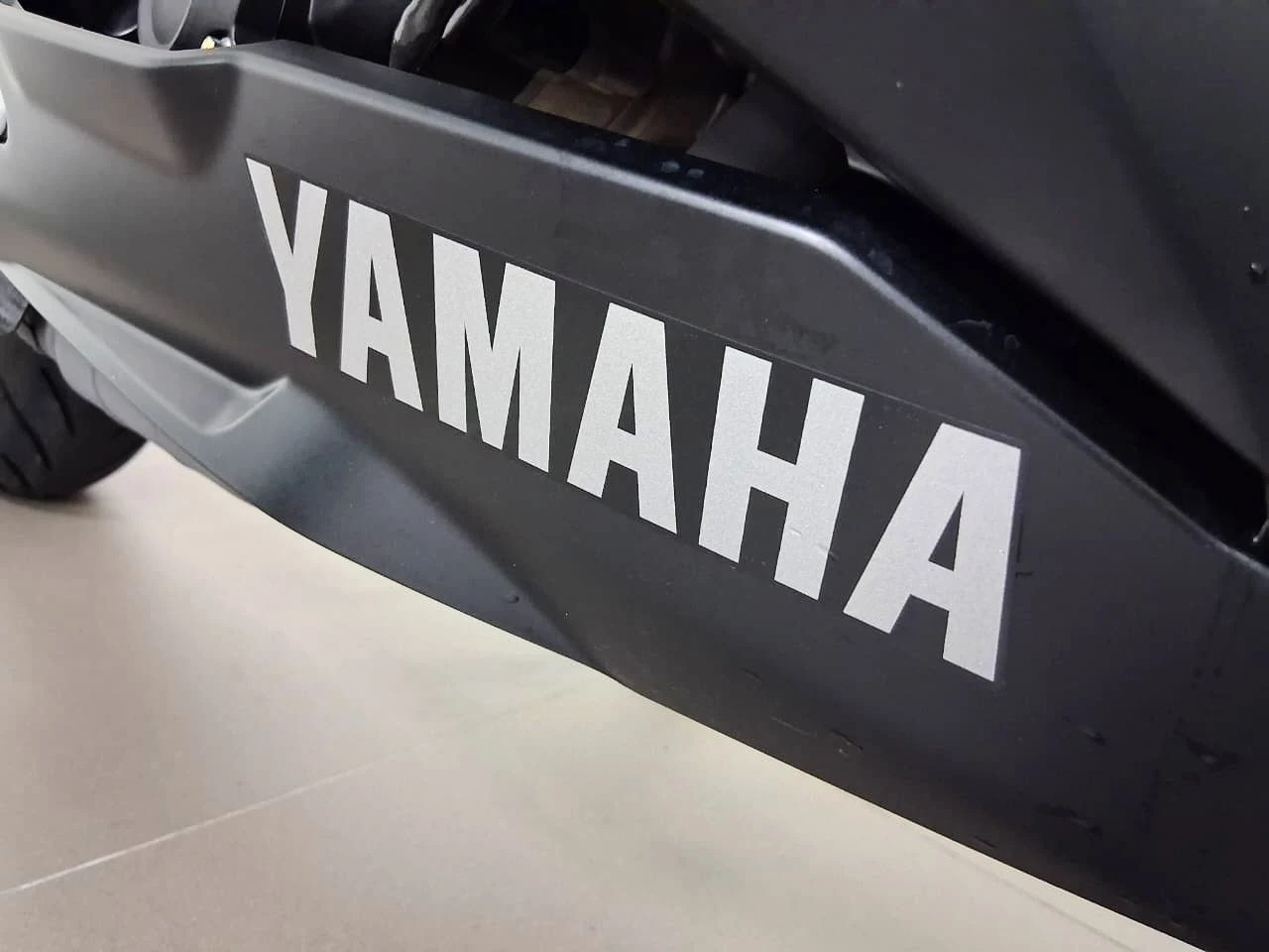 YAMAHA YZF R15