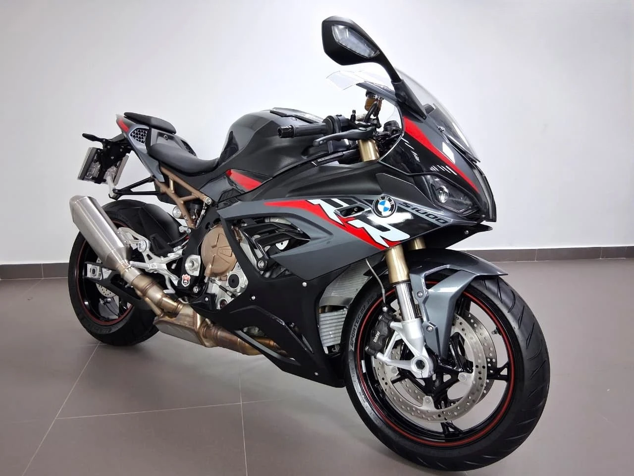BMW S 1000 RR