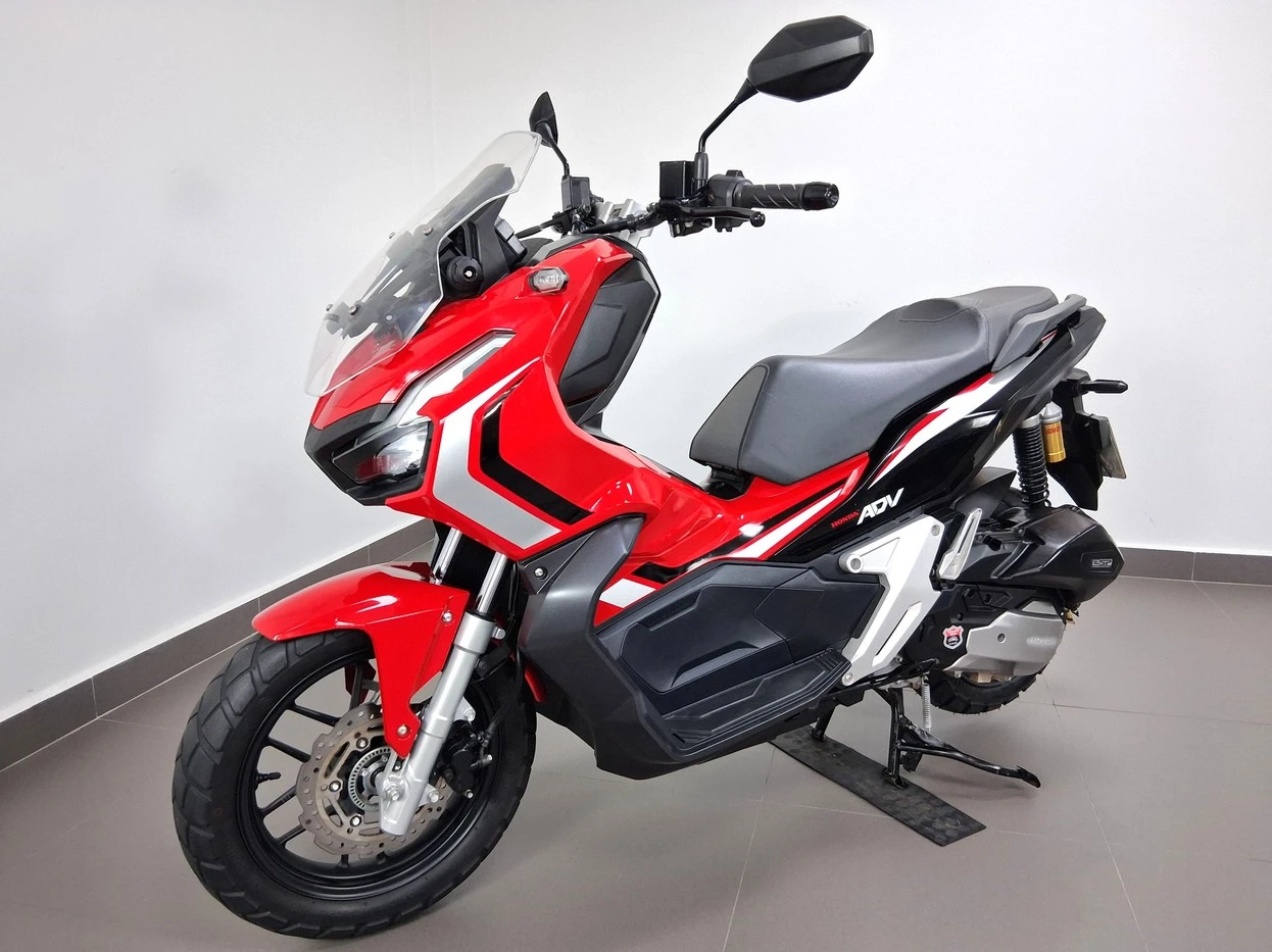HONDA ADV 150