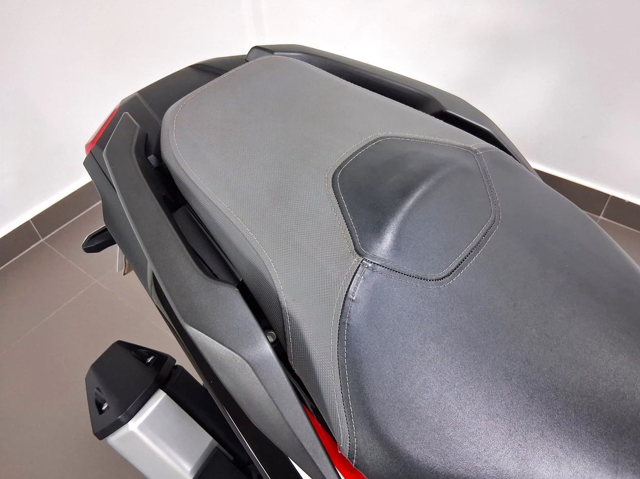 HONDA ADV 150