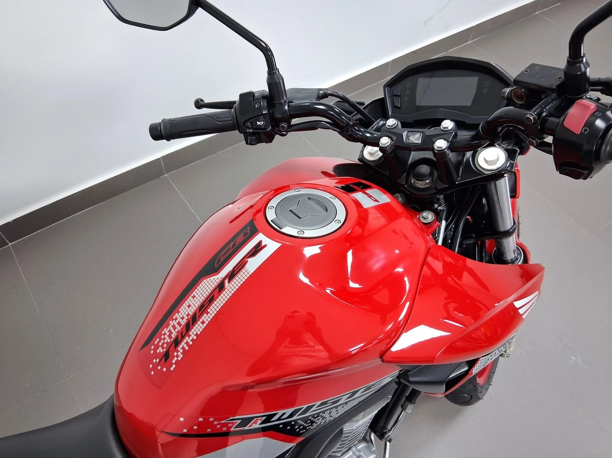 HONDA CB 250F TWISTER CBS