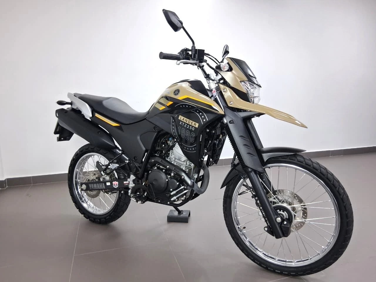 YAMAHA XTZ 250 LANDER