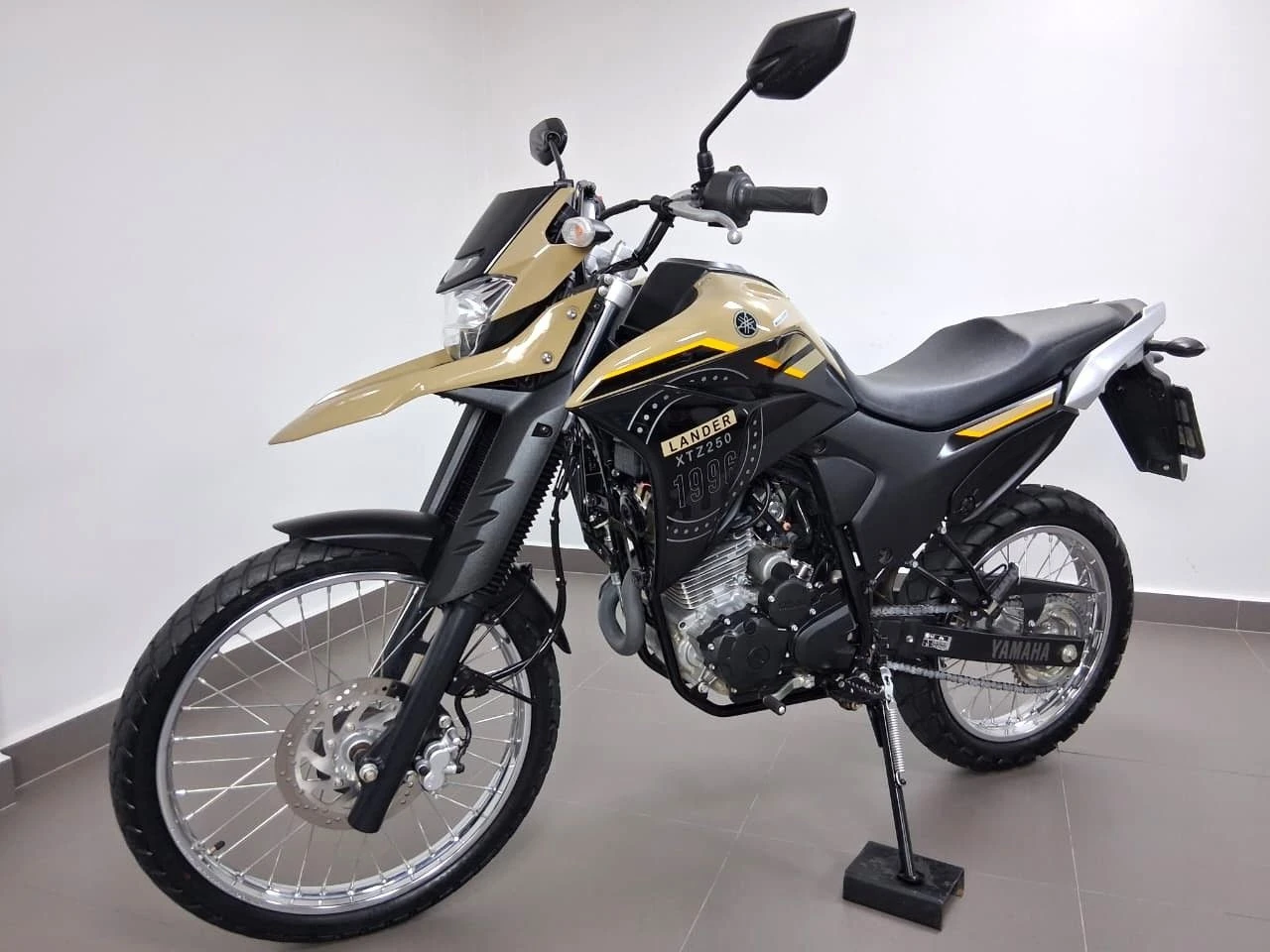 YAMAHA XTZ 250 LANDER