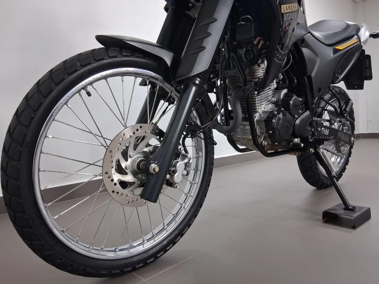 YAMAHA XTZ 250 LANDER