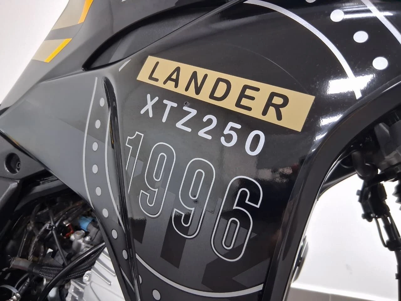 YAMAHA XTZ 250 LANDER