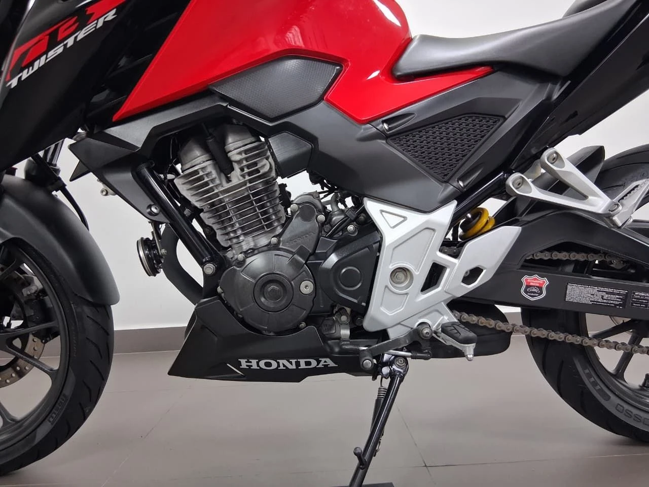 HONDA CB 300F TWISTER CBS