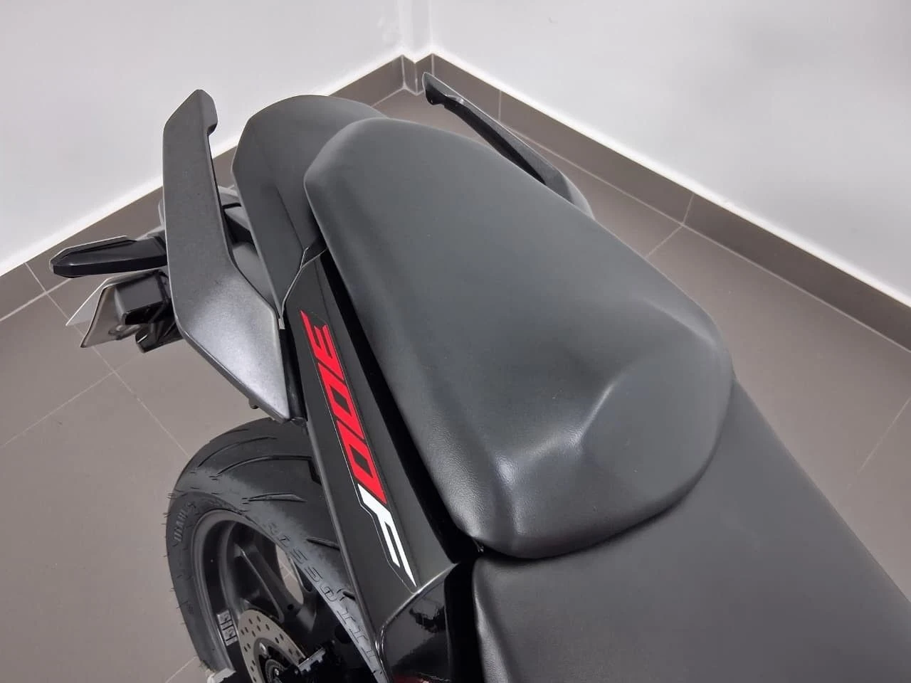 HONDA CB 300F TWISTER CBS