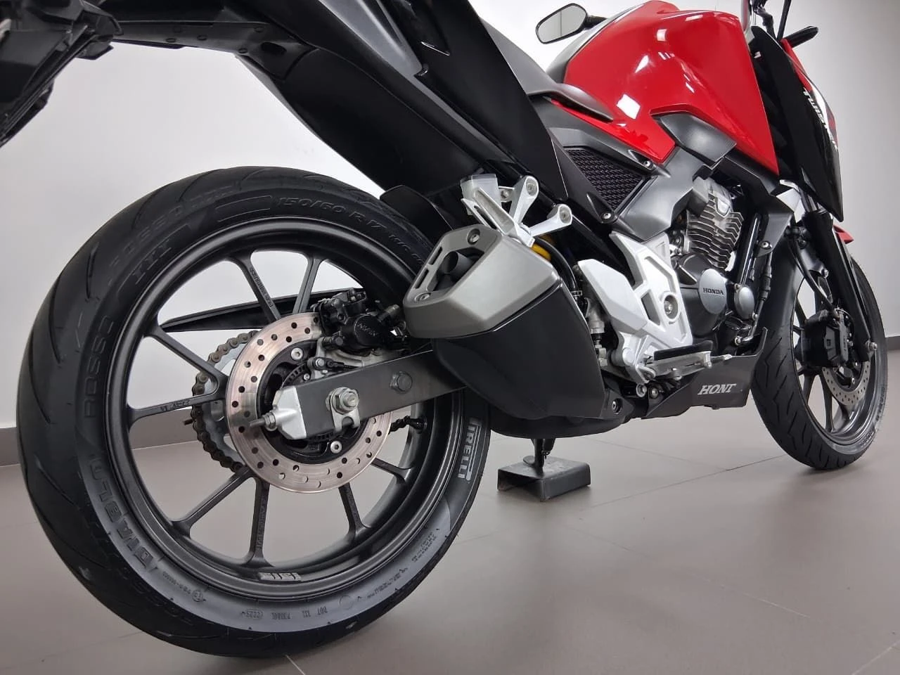 HONDA CB 300F TWISTER CBS