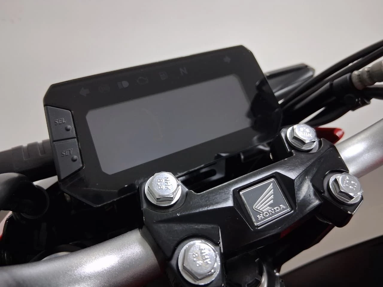 HONDA CB 300F TWISTER CBS